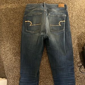 American Eagle skinny blue jeans